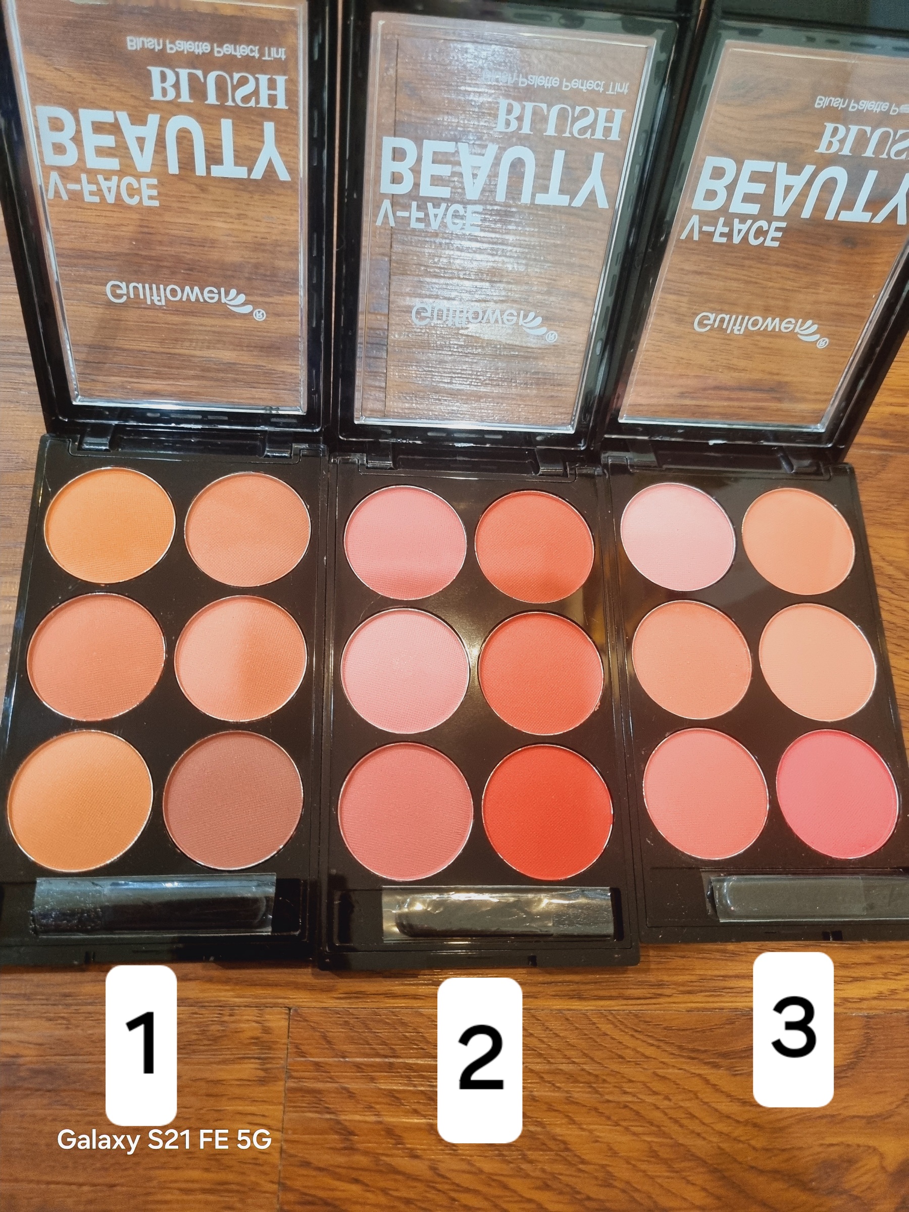 پالت رژگونه ۶ رنگ گل فلور